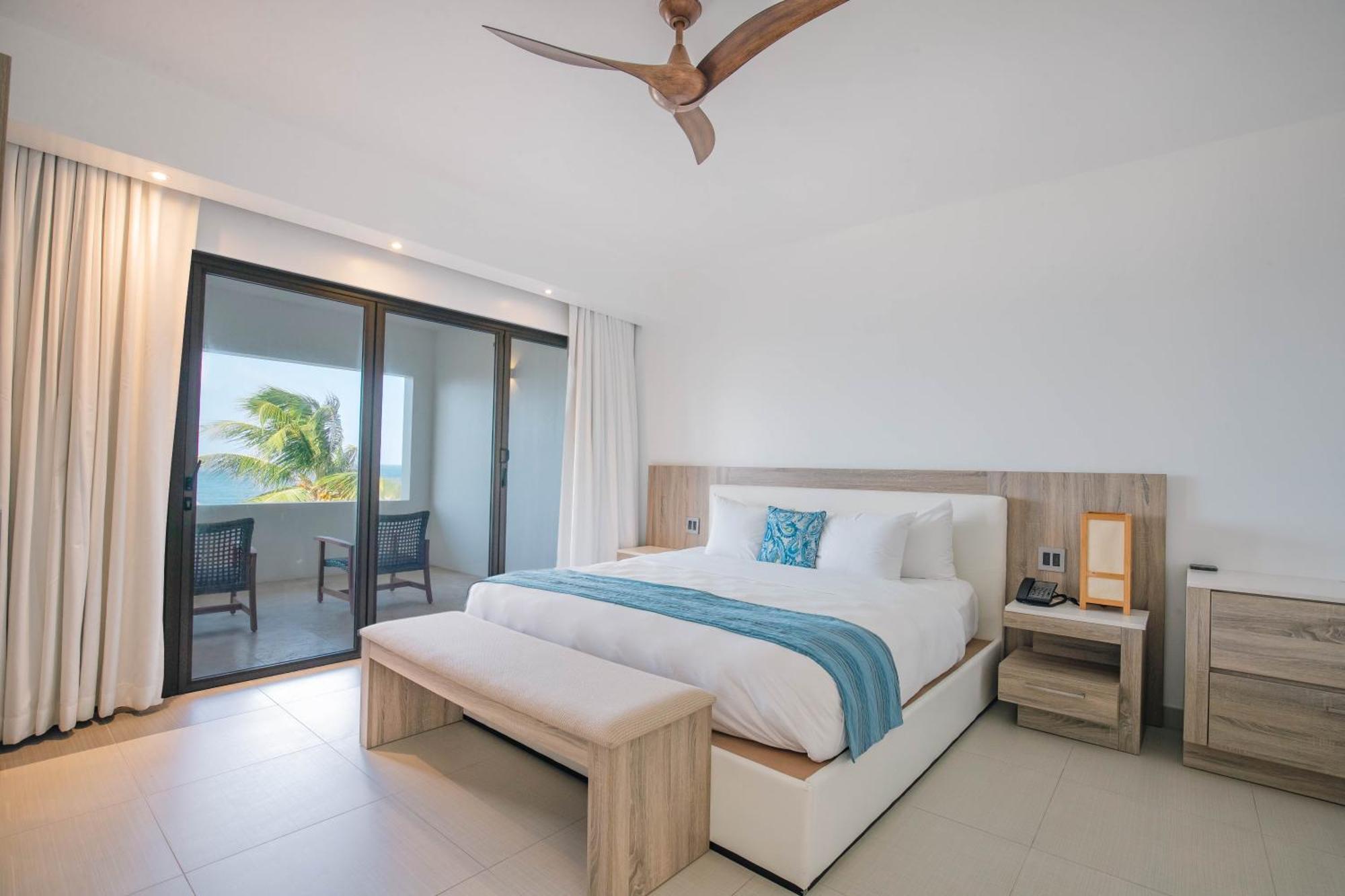 Hodges Bay Resort & Spa, An Hq Luxury Resort & Residences St. John's Exterior photo