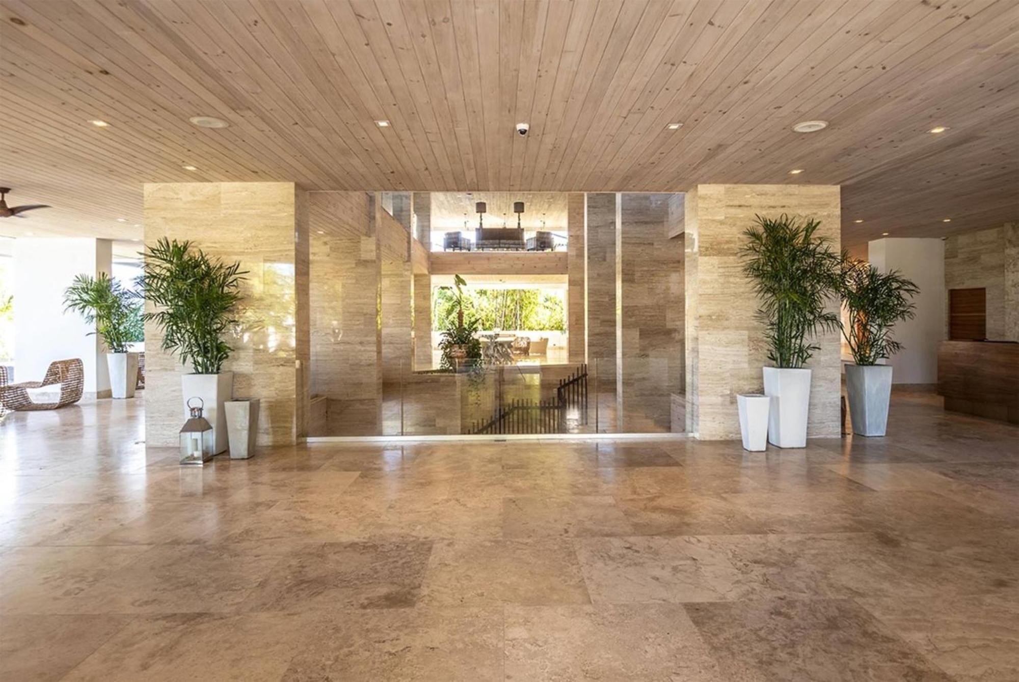 Hodges Bay Resort & Spa, An Hq Luxury Resort & Residences St. John's Exterior photo